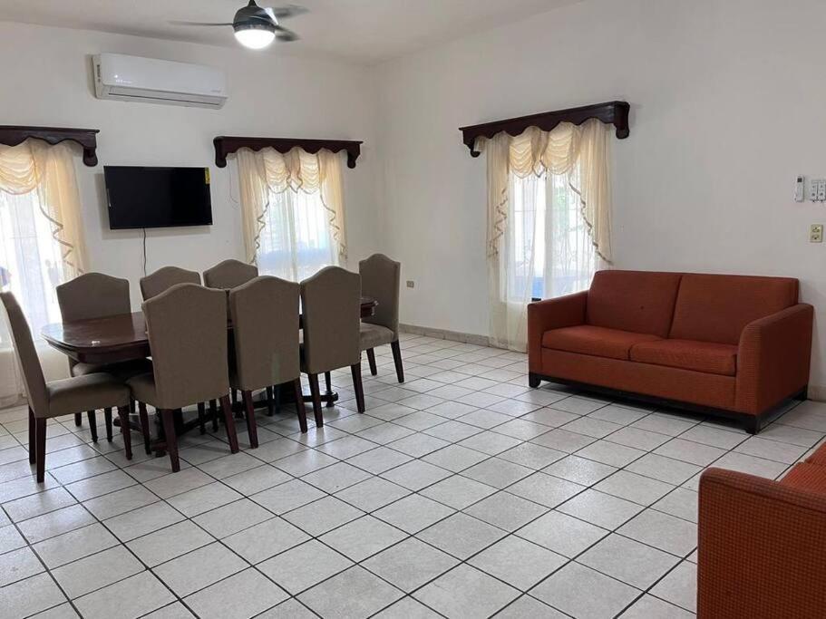 Flores Condominios Casa Narciso Alamos Luaran gambar
